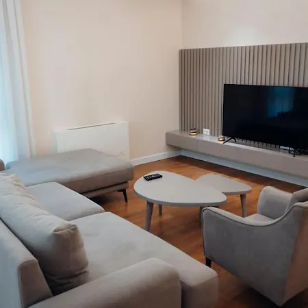 The Perfect In Tirana! Apartment
